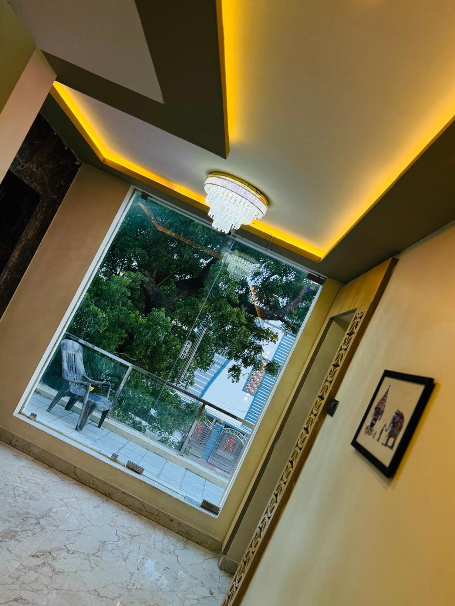 Hotel Sangeeth Palace Rāmeswaram Buitenkant foto